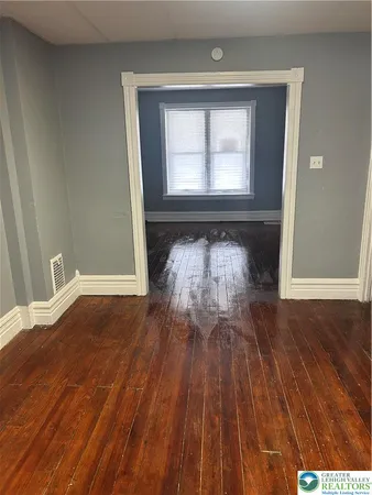 $2,000 | 823 West Washington Street, Allentown, PA 18102