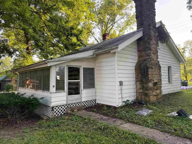 $265,000 | 2120 South Curry Pike, Bloomington, IN 47403