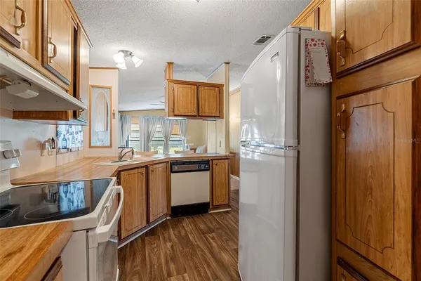 $235,000 | 1990 Crystal Lane, St. Cloud, FL 34769