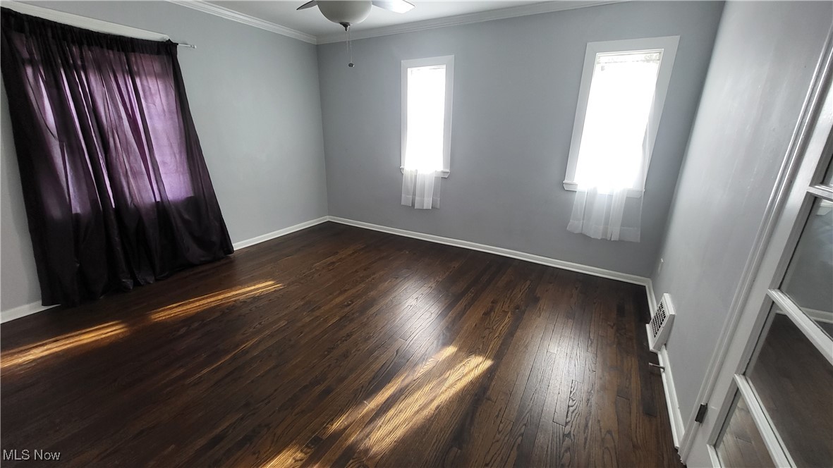 9304 Snow Road Cleveland, OH 44130 - Photo 15 of 25 Gallery Image 15