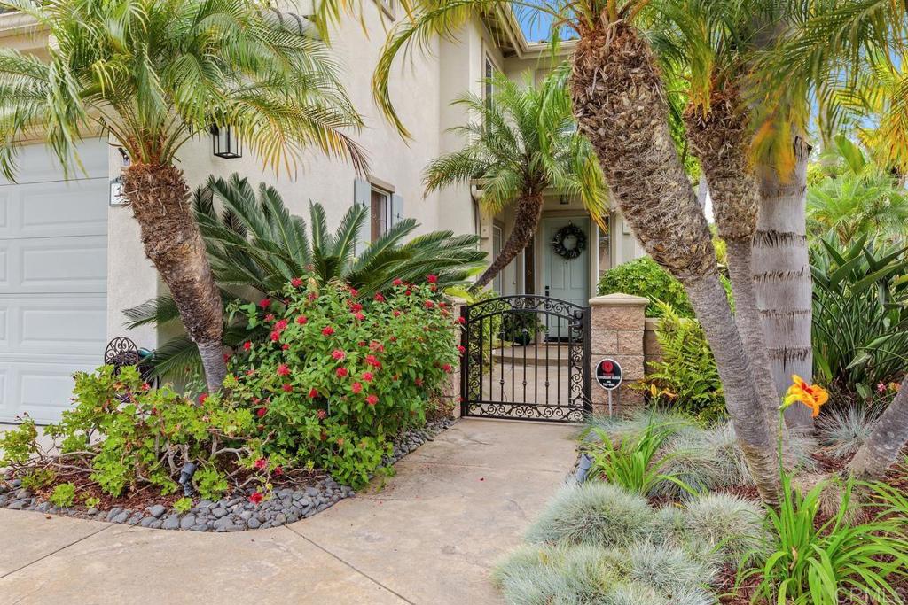 3569 Gorge Place Carlsbad, CA 92010 - Photo 4 of 47