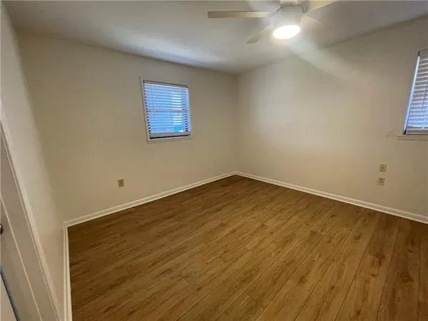 $2,000 | 554 Stratford Drive, Harahan, LA 70123