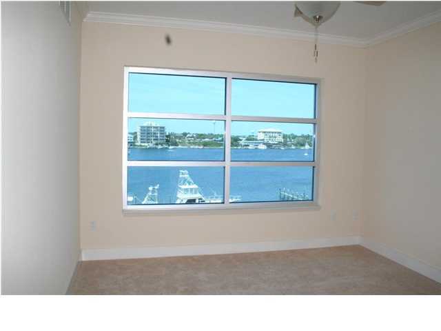 211 Durango Road, Unit 415 Destin, FL 32541 - Photo 5 of 12 a black and white photo of a room