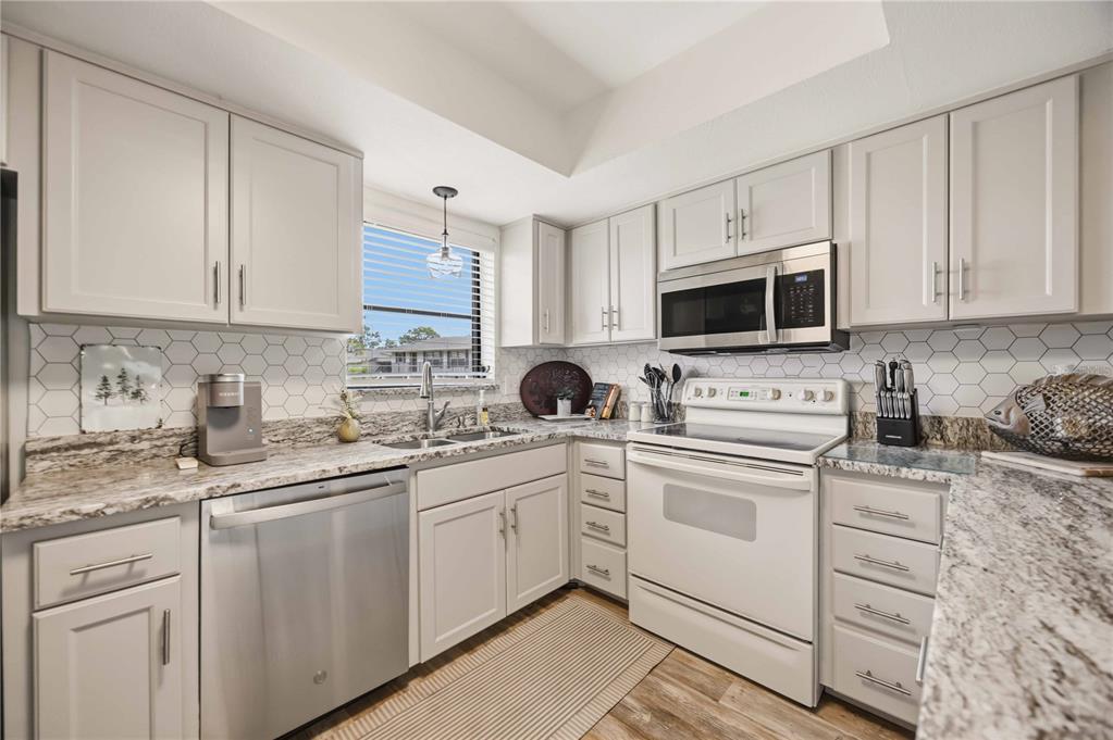 4260 Placida Road, Unit 17A Englewood, FL 34224 - Photo 12 of 38 Gallery Image 12