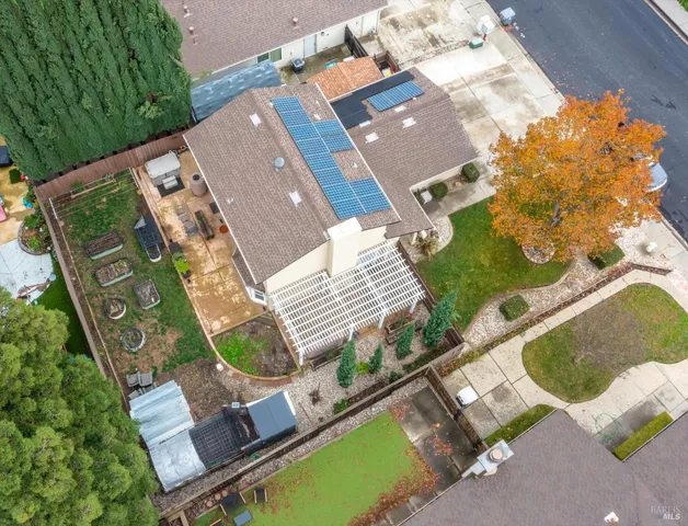 $548,000 | 207 Dogwood Court, Vacaville, CA 95687