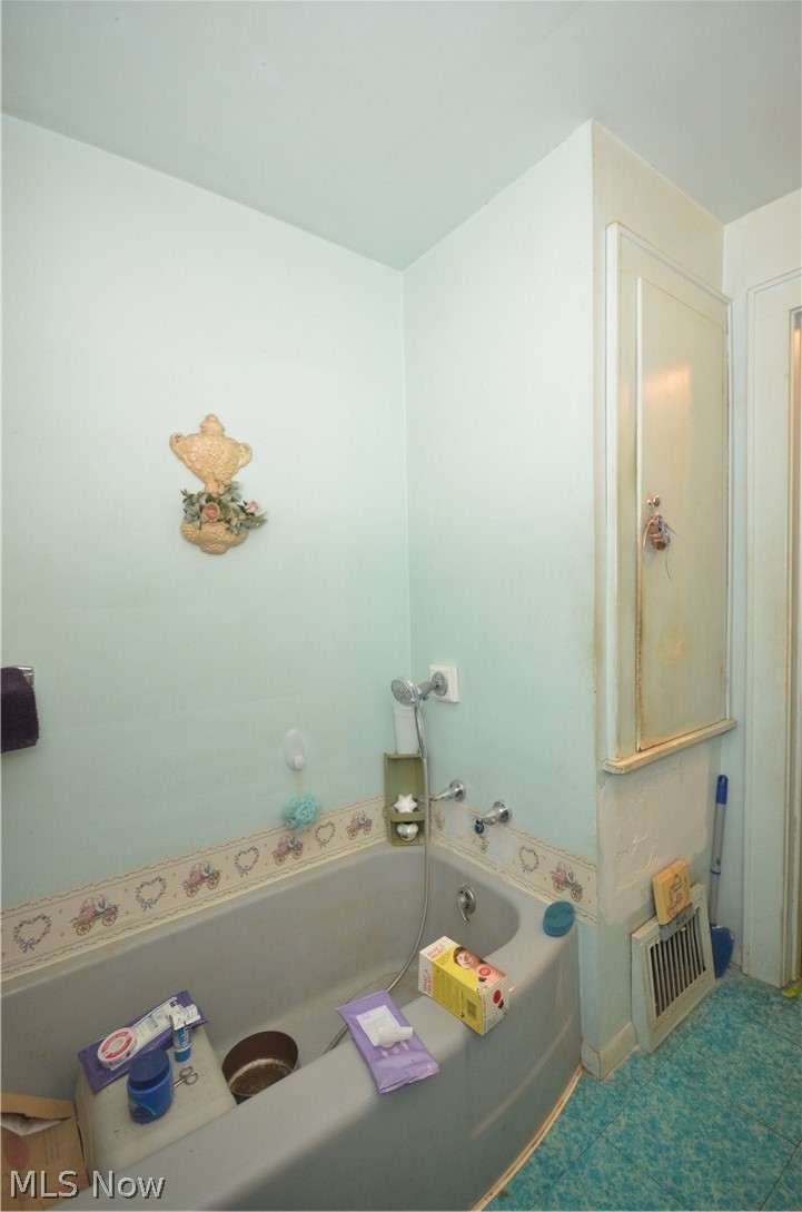 581 Baldwin Road Akron, OH 44312 - Photo 21 of 28 Gallery Image 21