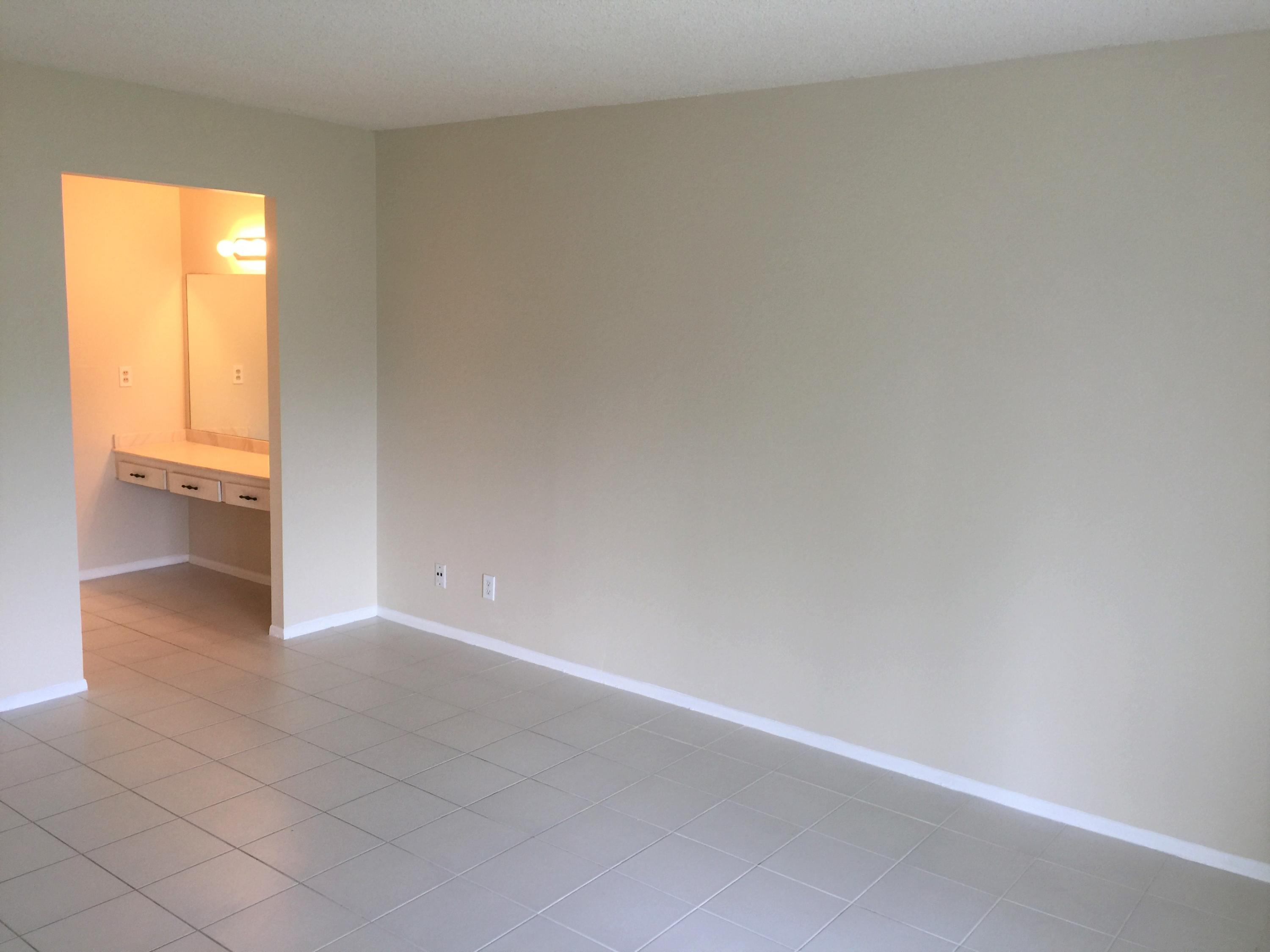 5301 Northwest 2nd Avenue, Unit 101 Boca Raton, FL 33487 - Photo 19 of 31 IMG_4486 (2) - Copy