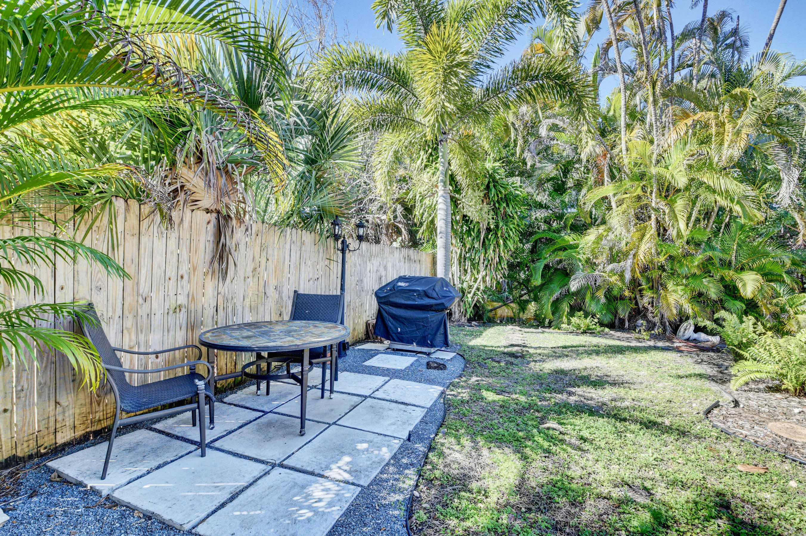 2802 Dunlin Road Delray Beach, FL 33444 - Photo 35 of 37 04_dsc_4777_78_79_80_81