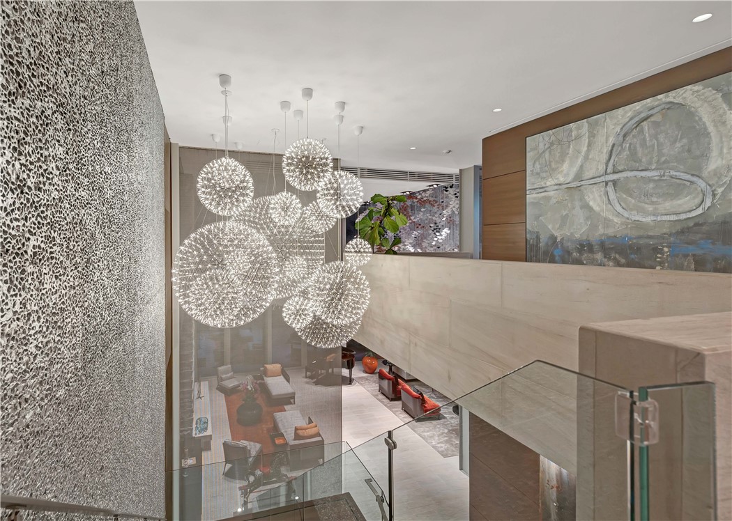 3700 Ocean Drive Vero Beach, FL 32963 - Photo 20 of 36 a view of entryway