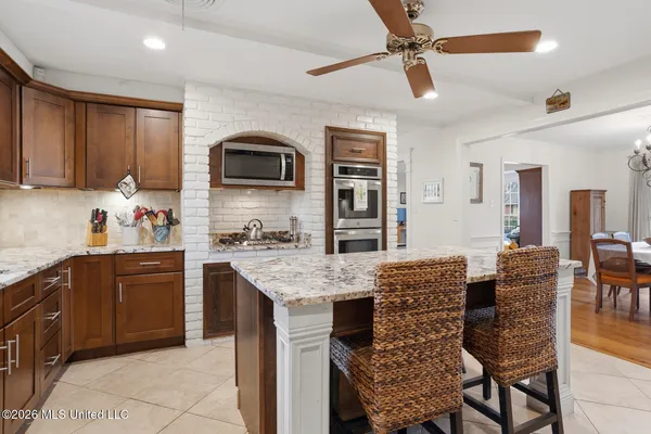 $325,000 | 125 Poinciana Drive, Jackson, MS 39211