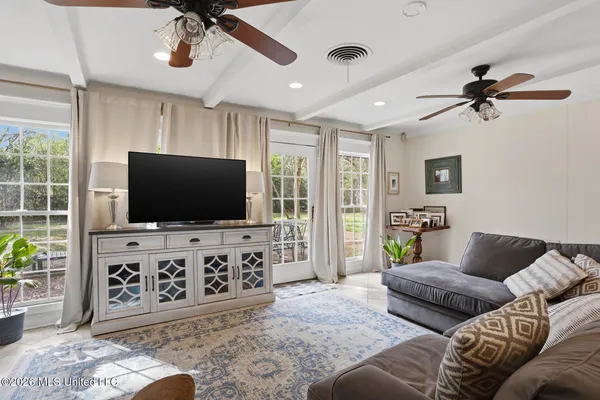 $325,000 | 125 Poinciana Drive, Jackson, MS 39211