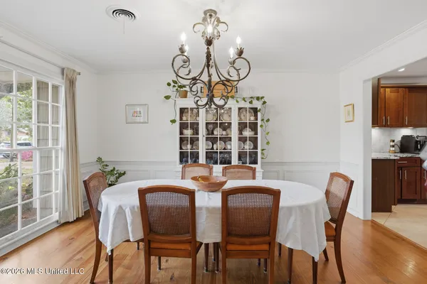 $325,000 | 125 Poinciana Drive, Jackson, MS 39211