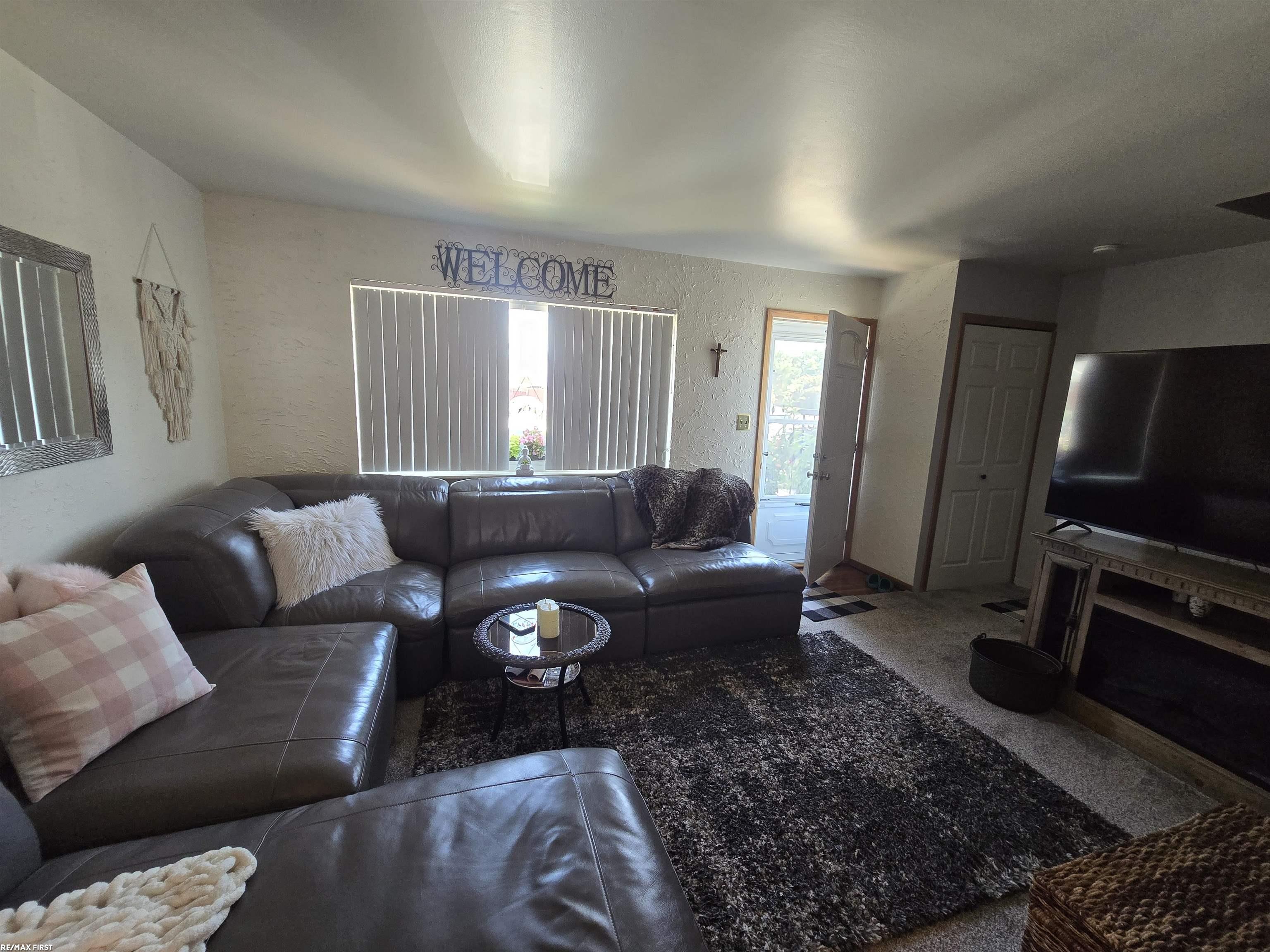 20225 15 Mile Road Clinton Township, MI 48035 - Photo 3 of 19
