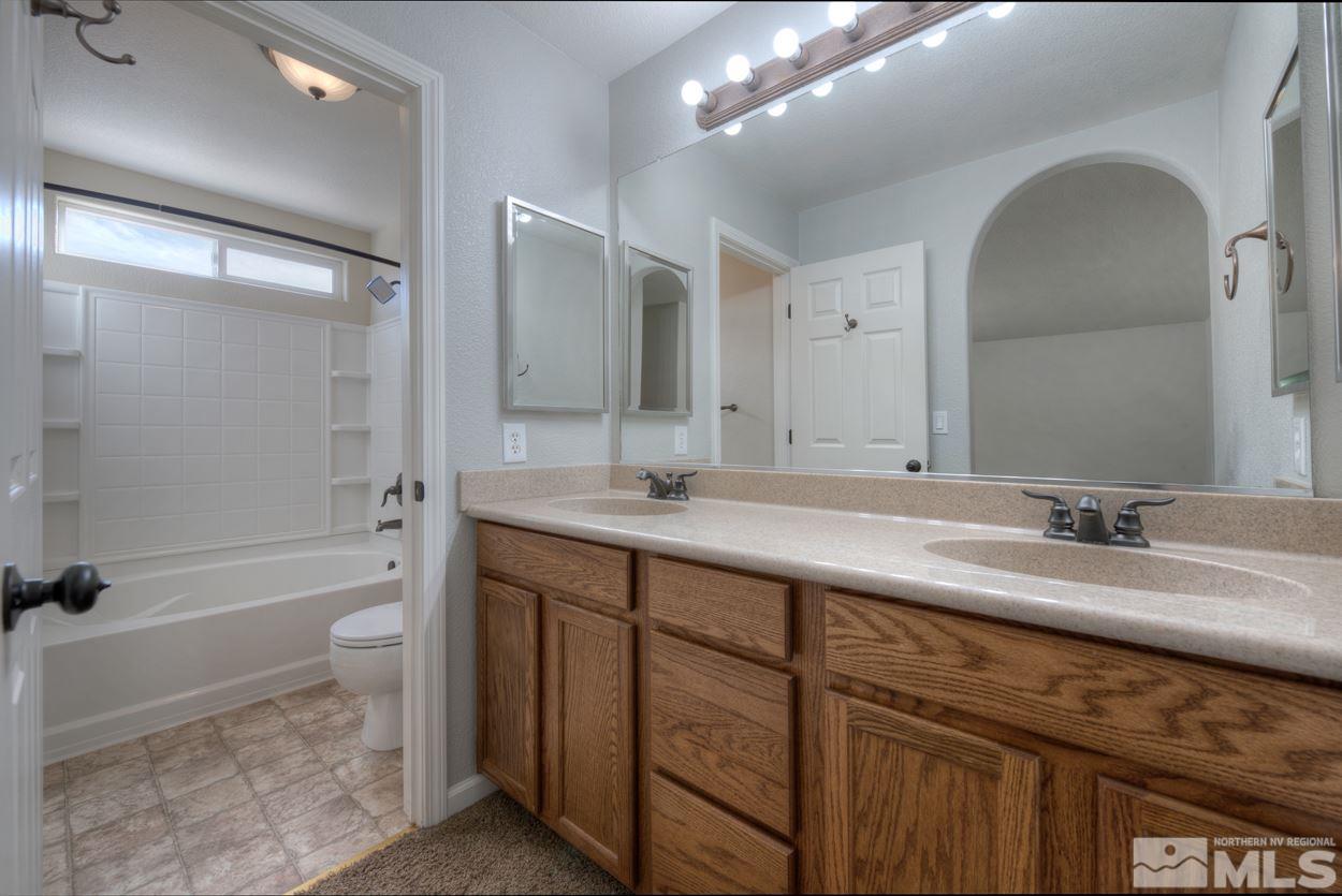 18324 Whitebark Court Reno, NV 89508 - Photo 20 of 24 Photo 20