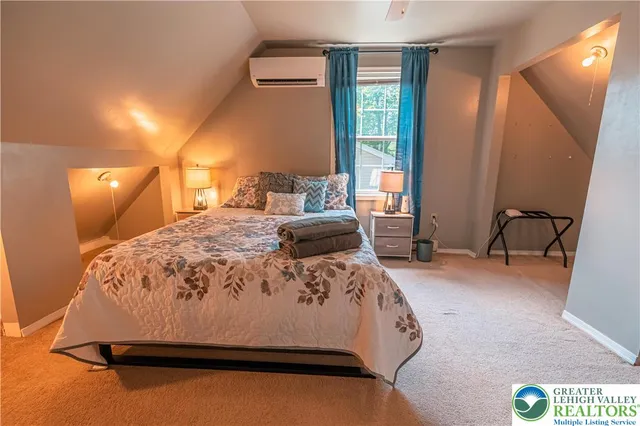 a view of a tennis court