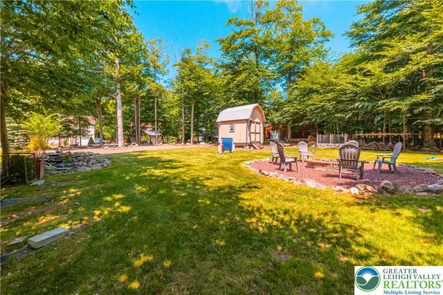 $390,000 | 7021 Vista Drive, Tobyhanna, PA 18466