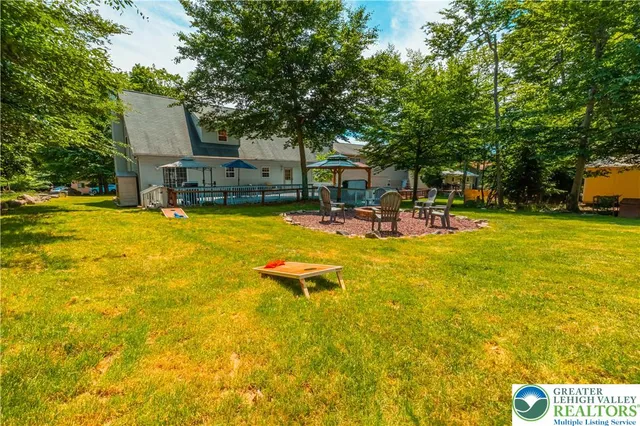 $390,000 | 7021 Vista Drive, Tobyhanna, PA 18466