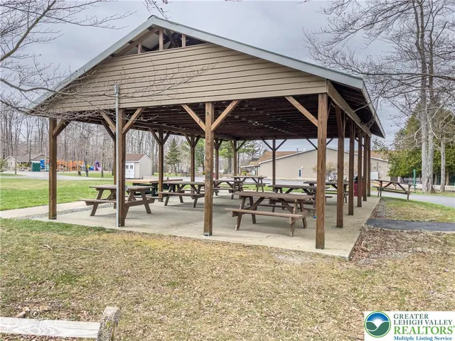 $390,000 | 7021 Vista Drive, Tobyhanna, PA 18466