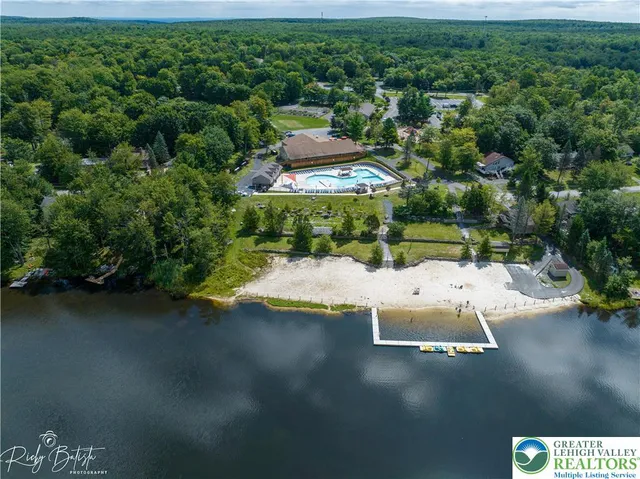 $390,000 | 7021 Vista Drive, Tobyhanna, PA 18466