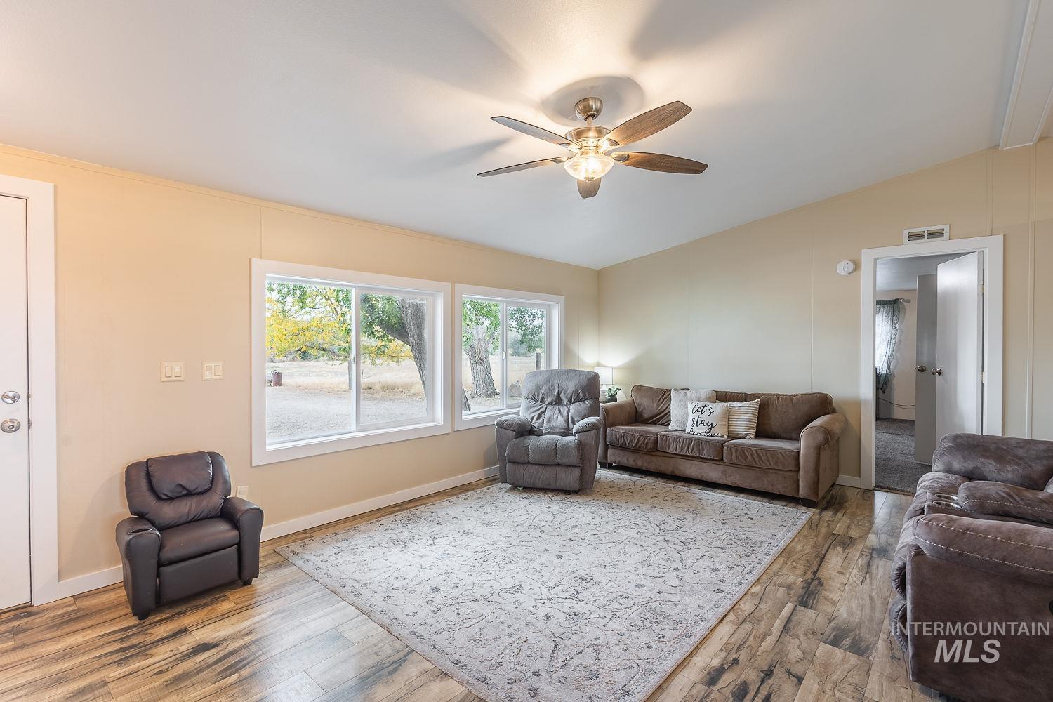 8262 Snake Lane Caldwell, ID 83607 - Photo 3 of 36 Gallery Image 3