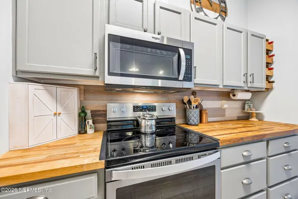 $315,000 | 9237 Fallsmill Drive, Jacksonville, FL 32244