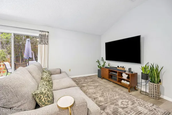 $315,000 | 9237 Fallsmill Drive, Jacksonville, FL 32244