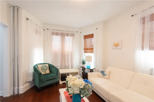 $4,750 | 11 Brewer Street, Newport, RI 02840