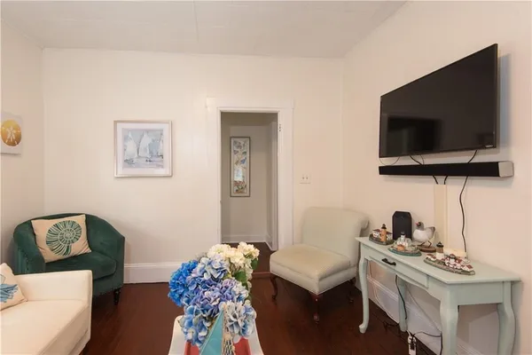 $4,750 | 11 Brewer Street, Newport, RI 02840