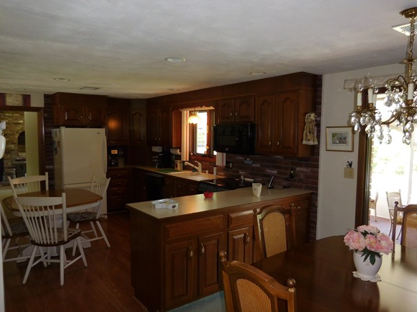 16 Flynn Road Peabody, MA 01960 - Photo 5 of 23 Gallery Image 5