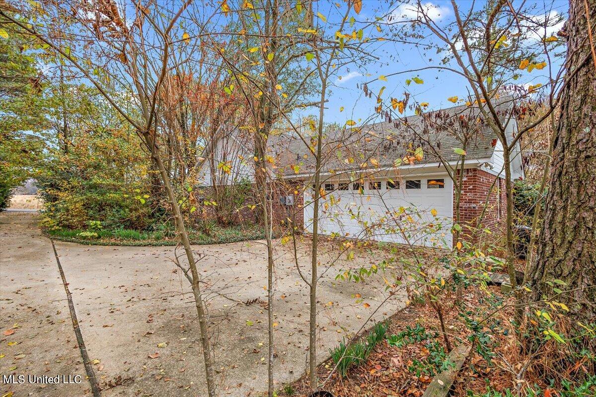 186 Charlie White Road Pelahatchie, MS 39145 - Photo 27 of 28 27-HTP29578