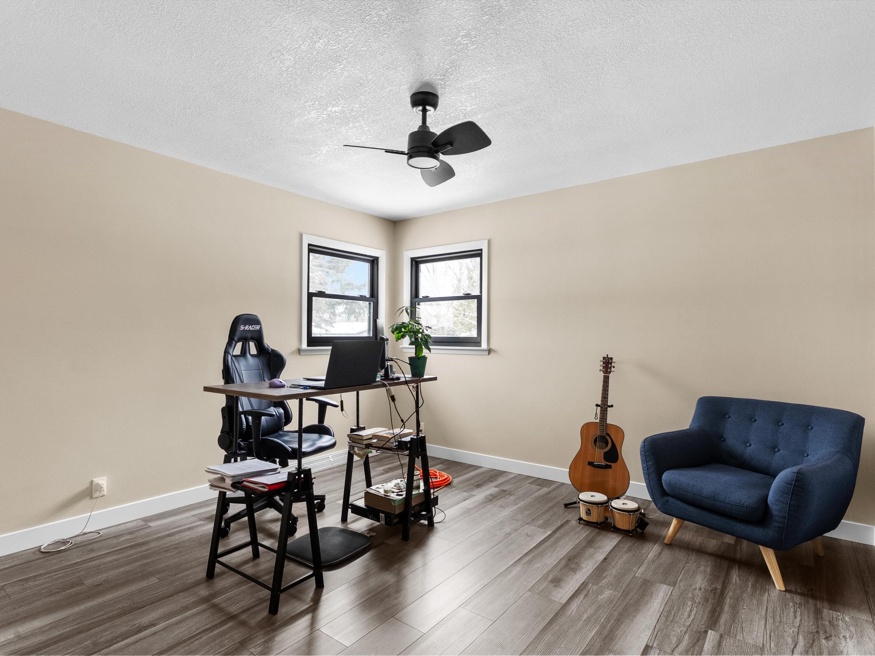 2117 Menasha Avenue Manitowoc, WI 54220 - Photo 21 of 32 21-021_2763219_09654