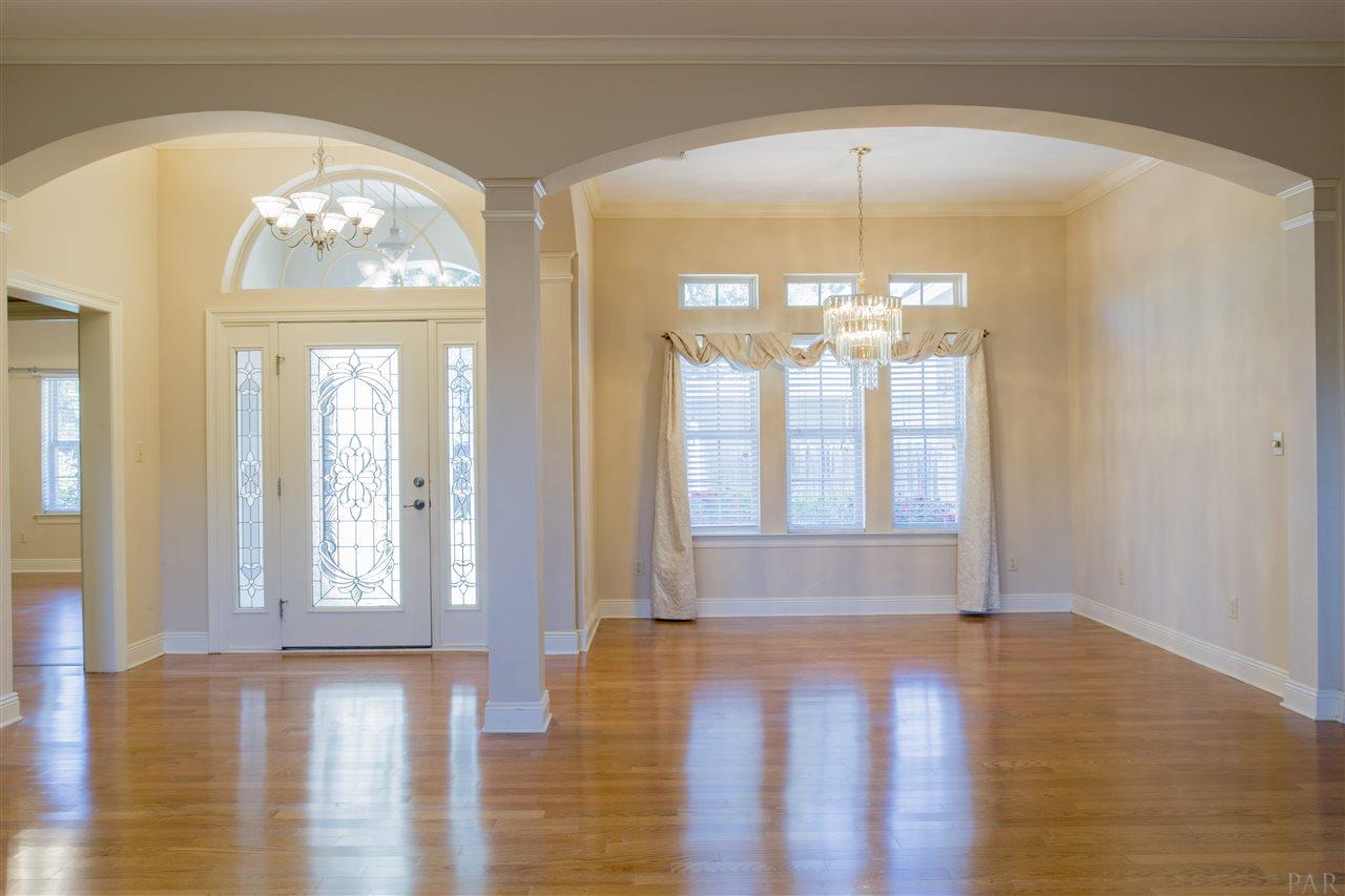 123 Raby Lane Pensacola, FL 32507 - Photo 4 of 23 Gallery Image 4