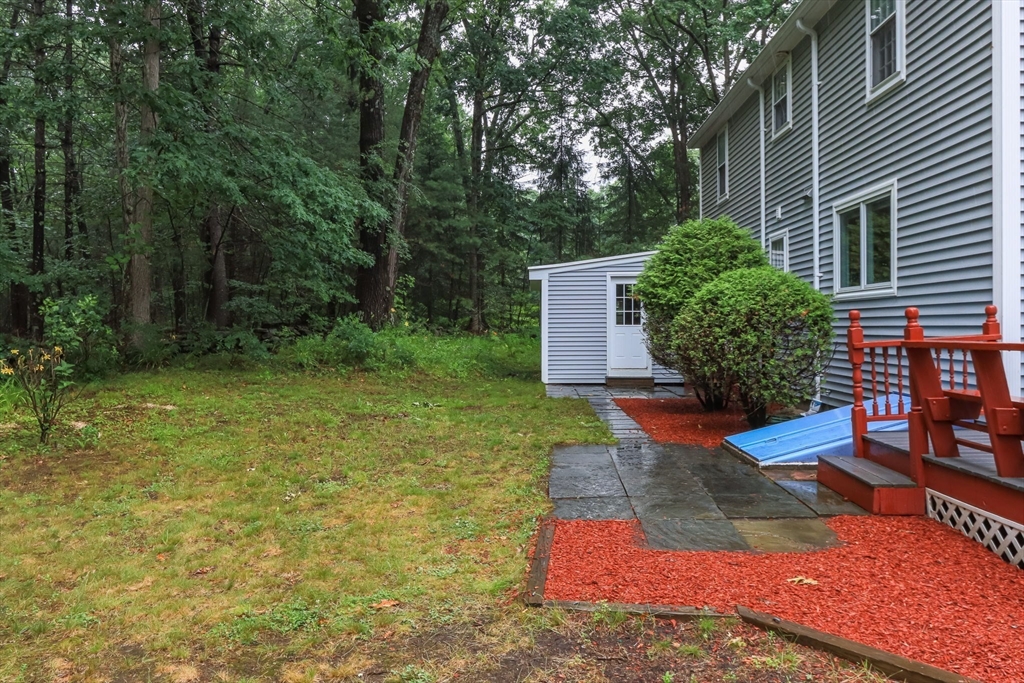 551 Old Dunstable Road Groton, MA 01450 - Photo 26 of 36