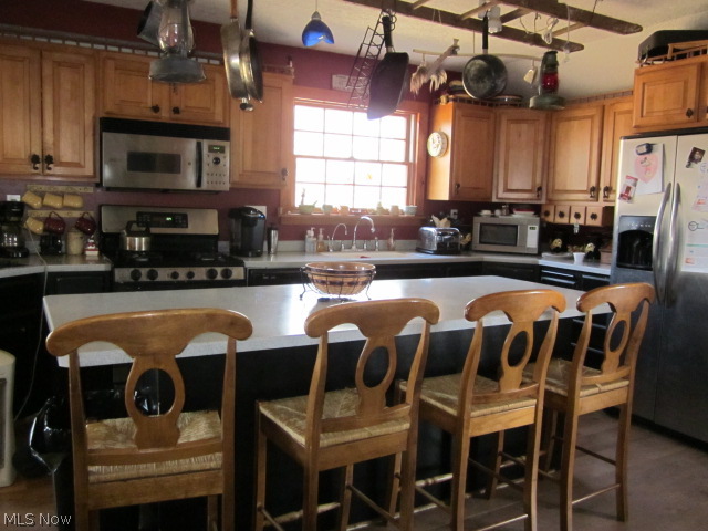 169 Center Road Akron, OH 44319 - Photo 4 of 25