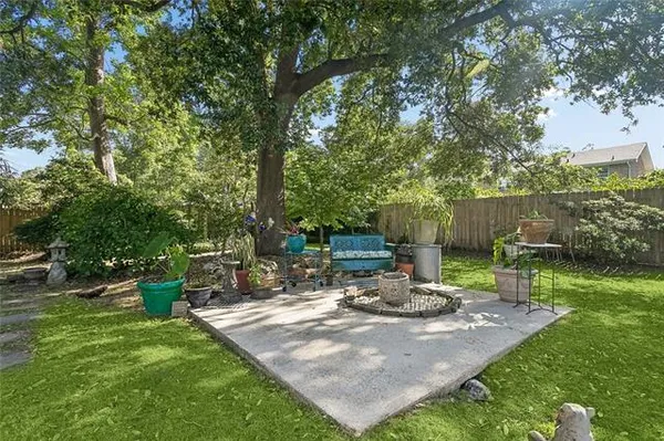 $305,000 | 135 Shannon Drive, Mandeville, LA 70448