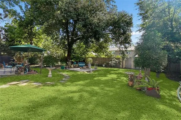 $305,000 | 135 Shannon Drive, Mandeville, LA 70448