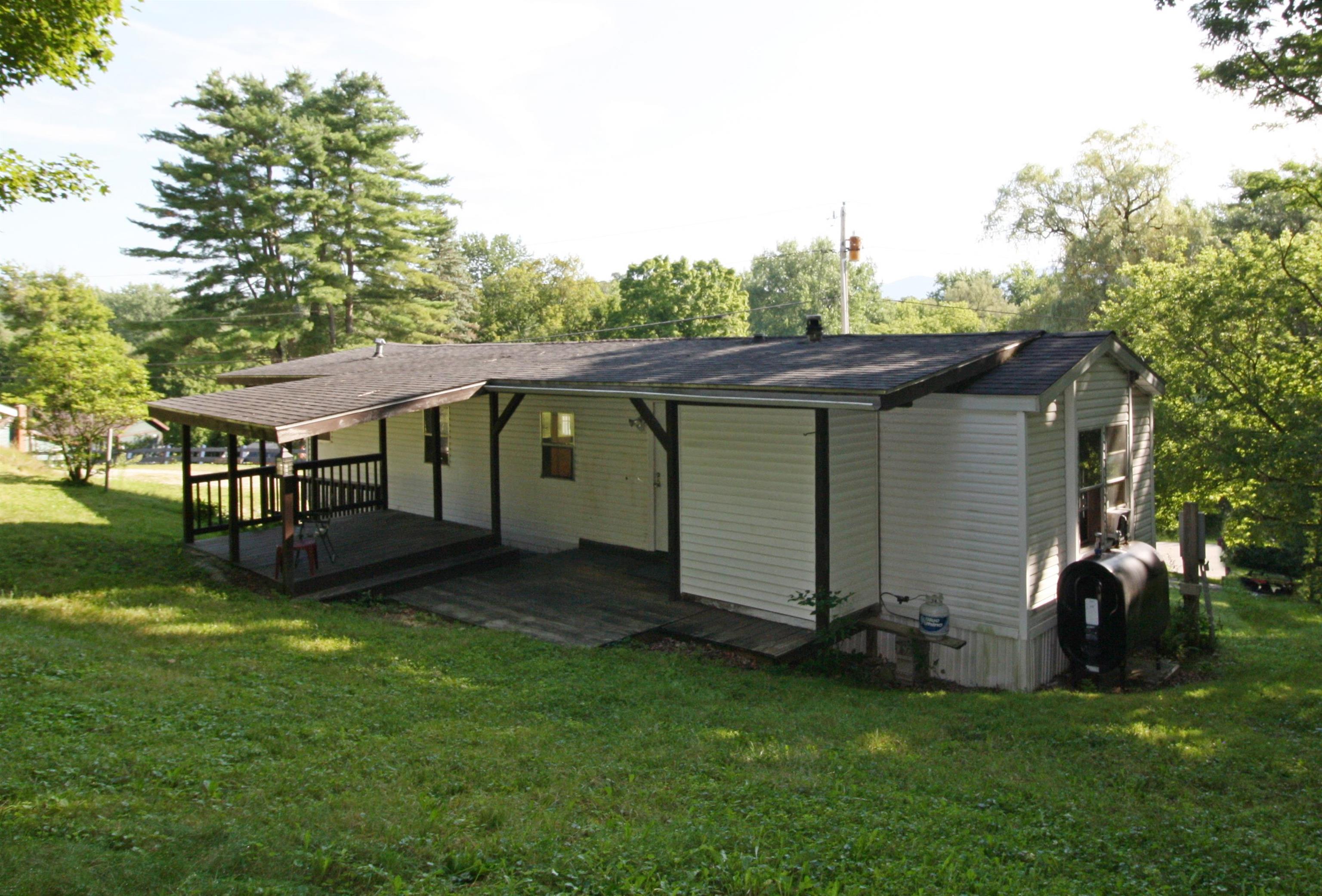 41 Maple Street Brandon, VT 05733 - Photo 3 of 19 Gallery Image 3