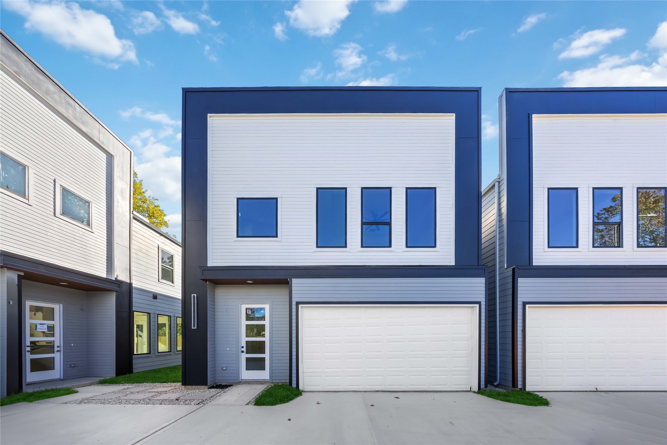 7127 England Street Houston, TX 77021 - Photo 1 of 27
