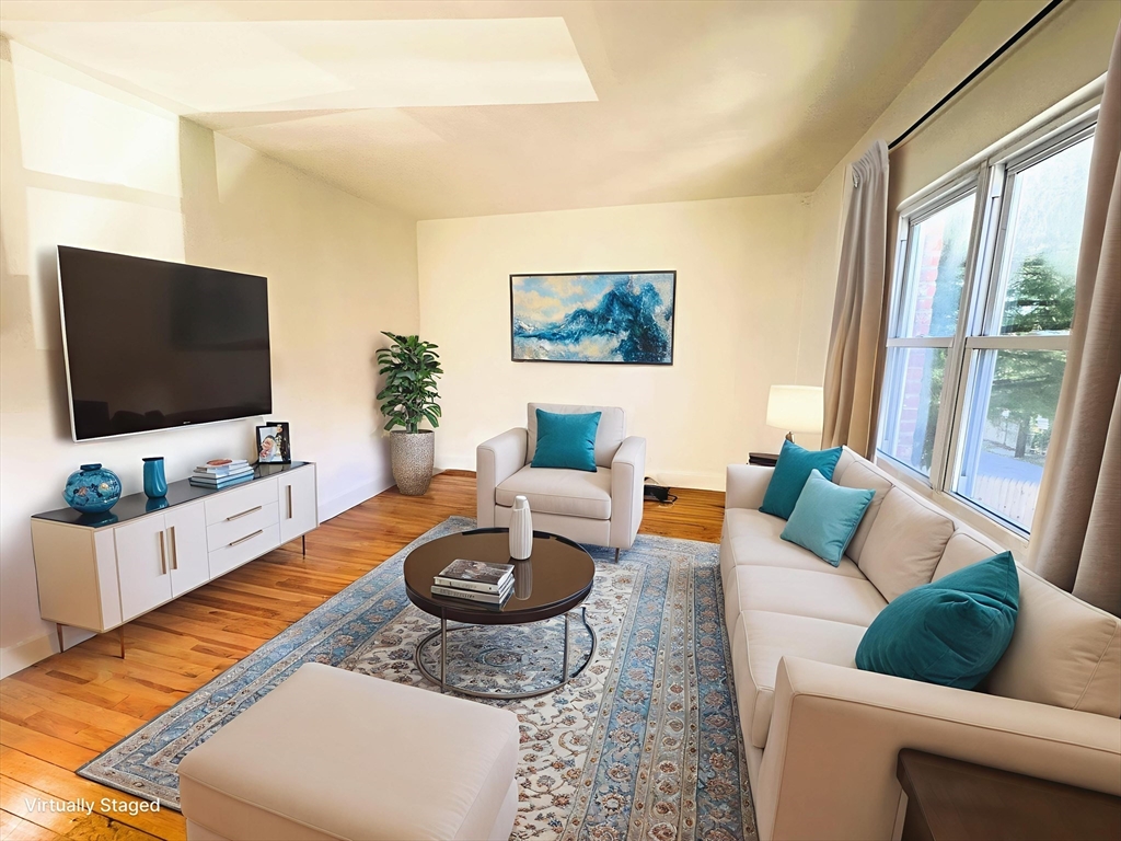 20 Shanley Street, Unit 1R Boston, MA 02135 - Photo 1 of 8