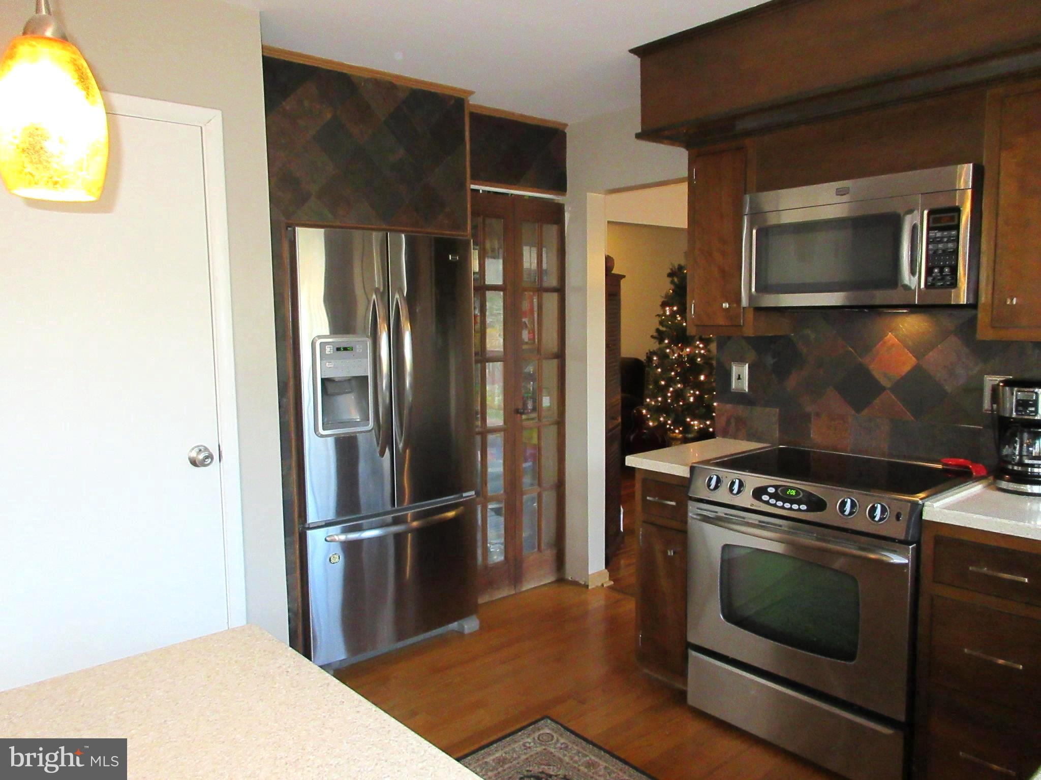 13320 Santa Anita Road Laurel, MD 20708 - Photo 12 of 32 Lovely pantry