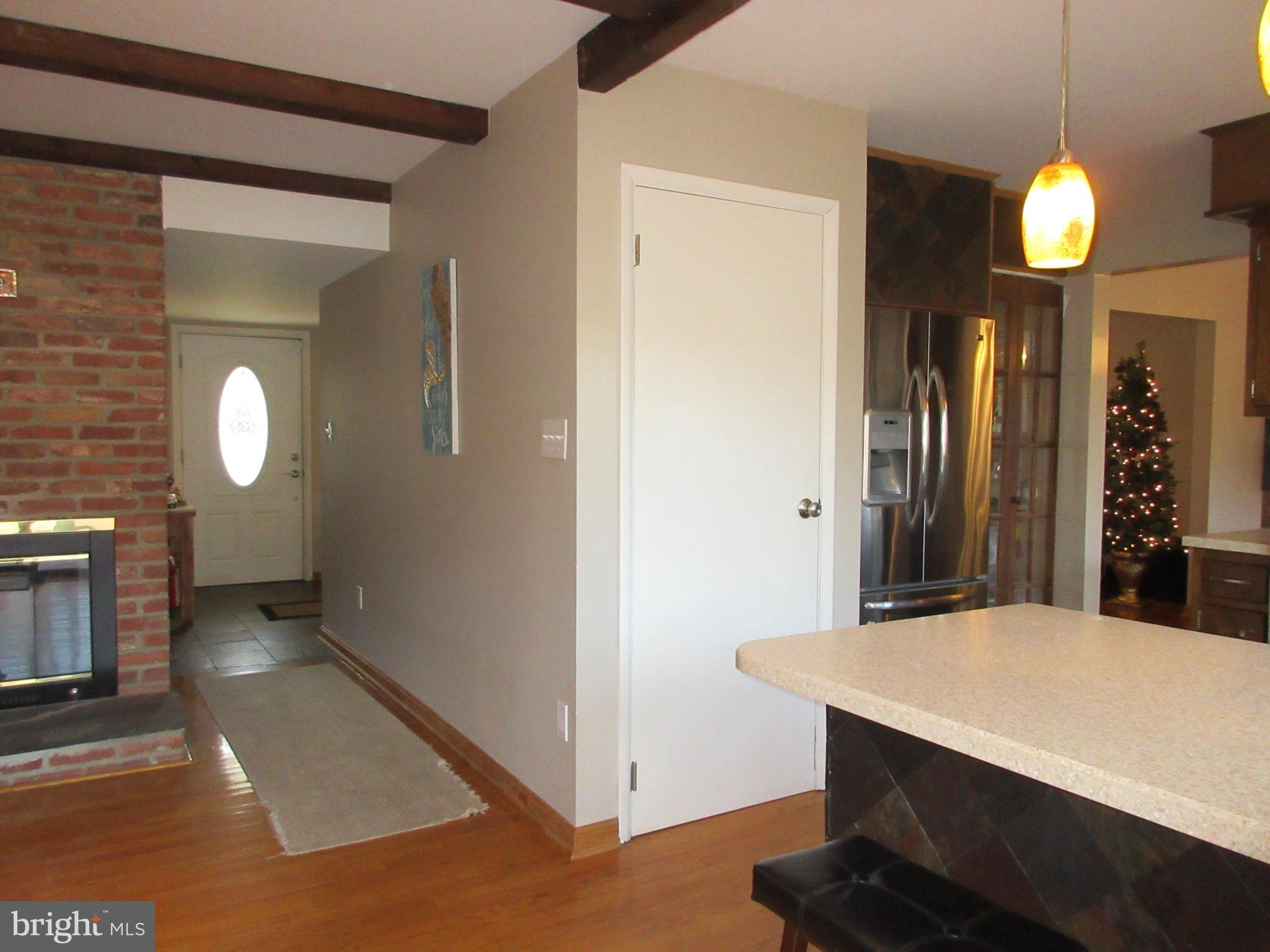 13320 Santa Anita Road Laurel, MD 20708 - Photo 6 of 32 Looking from family room into the kitchen