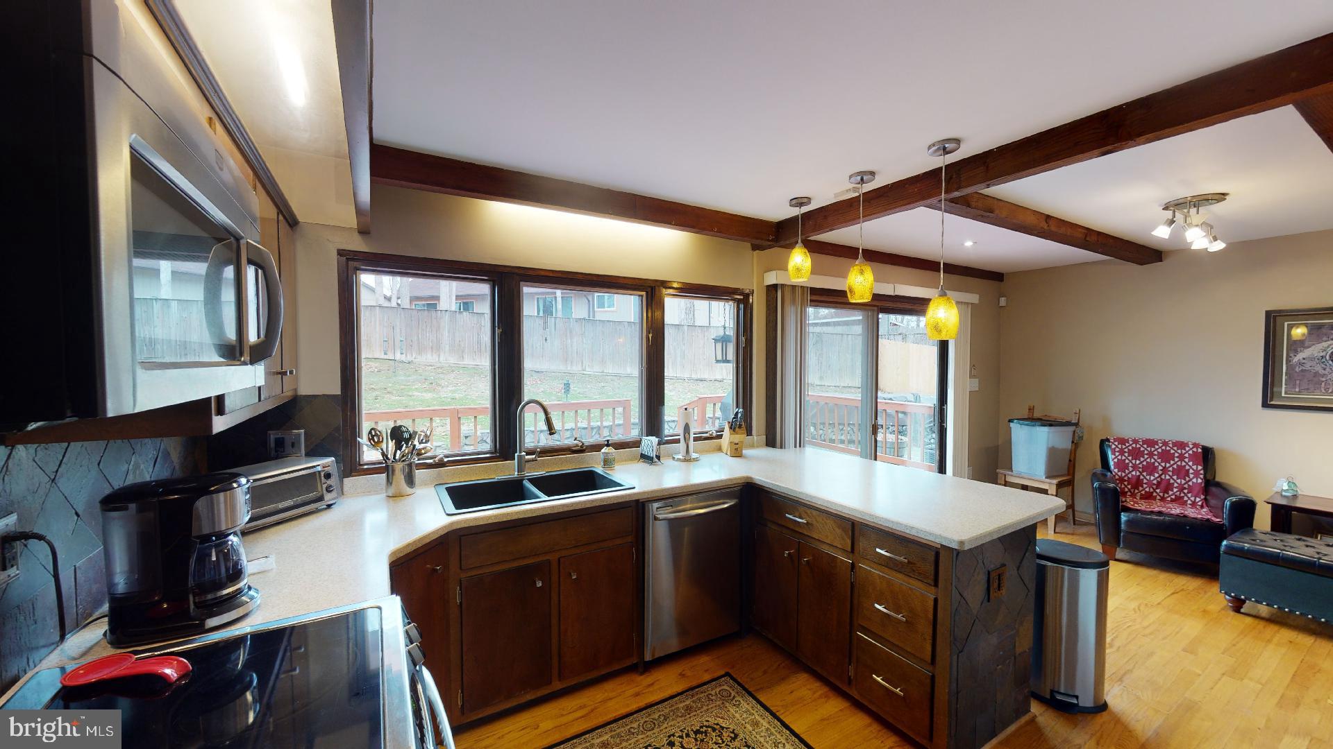 13320 Santa Anita Road Laurel, MD 20708 - Photo 10 of 32 You'll love the double sink!