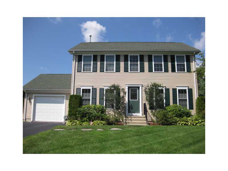 5 Valley Road East Greenwich, RI 02818 - Photo 1 of 24 Exterior Front.