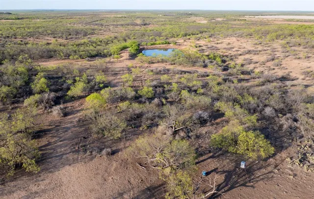 a view of an outdoor space