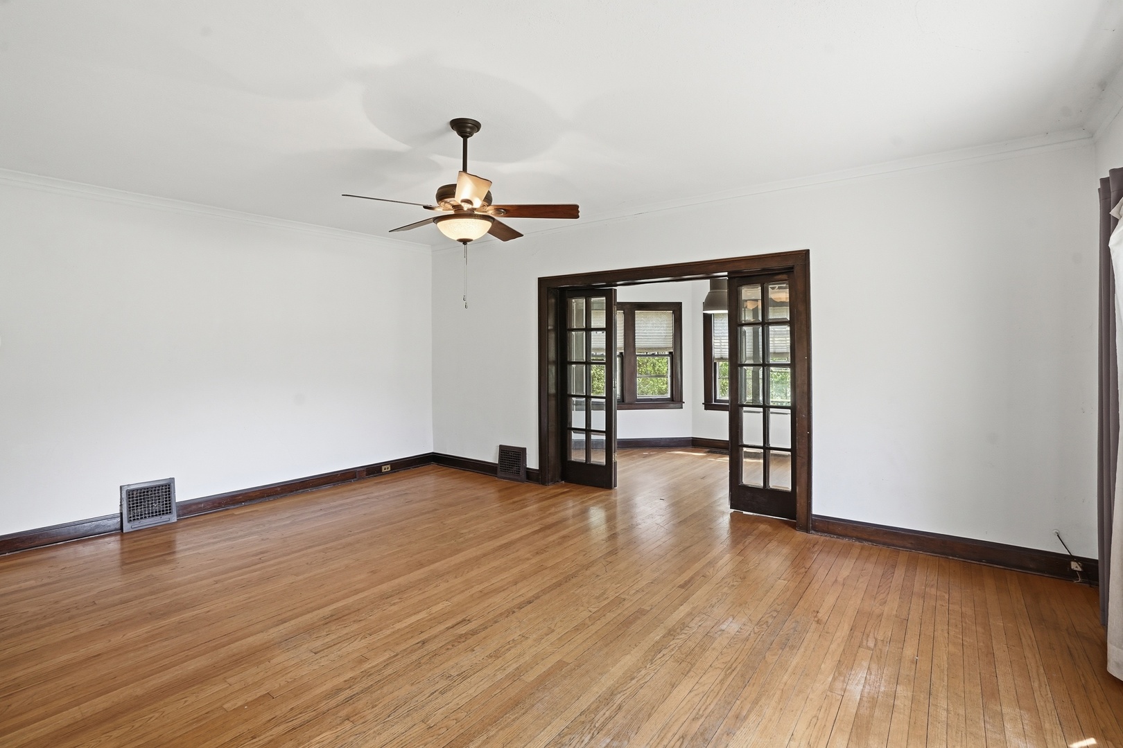 1271 Main Street Crete, IL 60417 - Photo 3 of 32