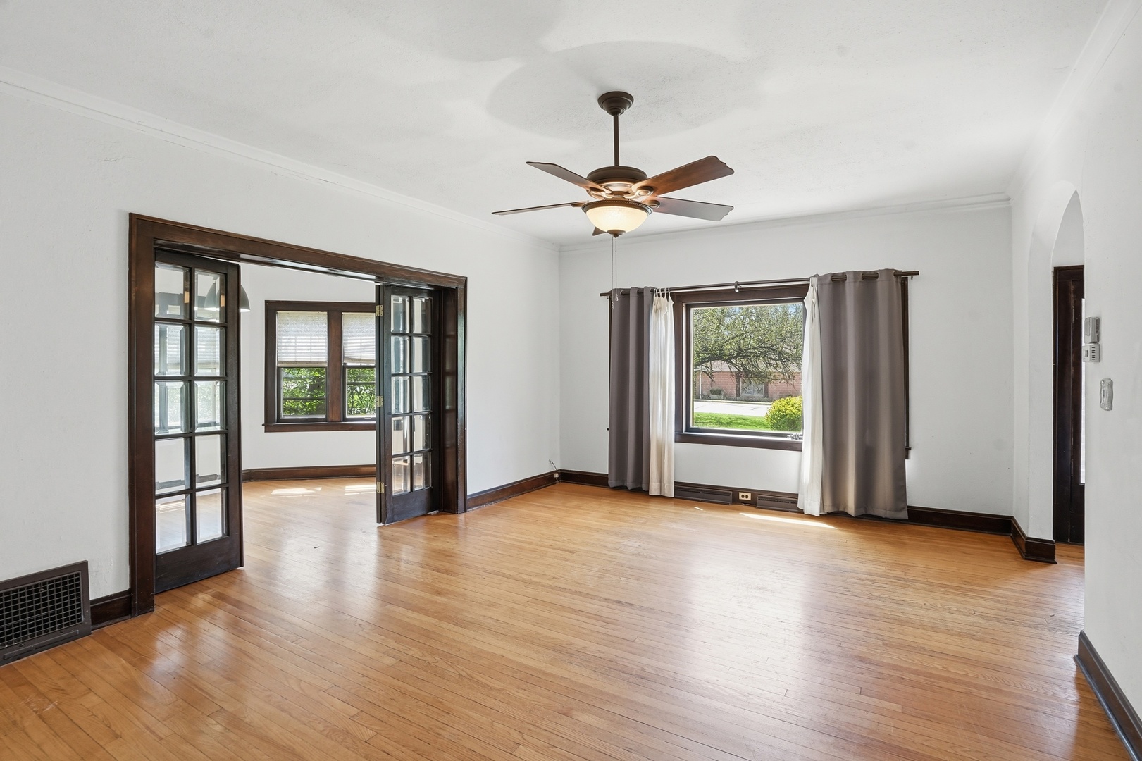 1271 Main Street Crete, IL 60417 - Photo 4 of 32