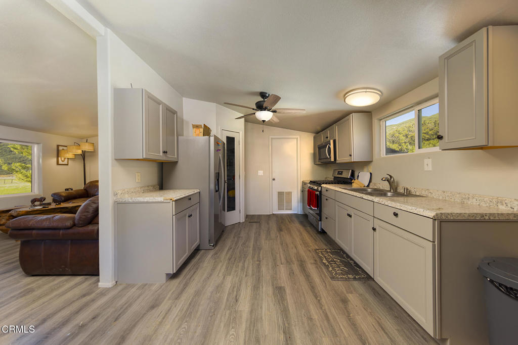 7343 Rose Valley Road Ojai, CA 93023 - Photo 22 of 51 160 Rose Valley Rd_60