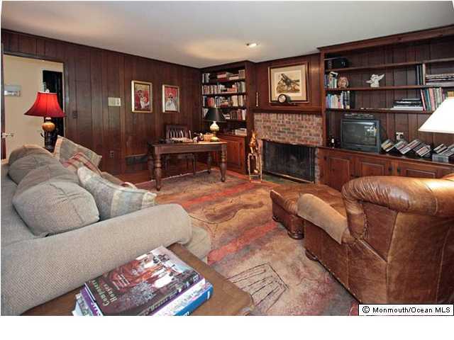 16 Pilgrim Way Colts Neck, NJ 07722 - Photo 3 of 3 Additional Photo