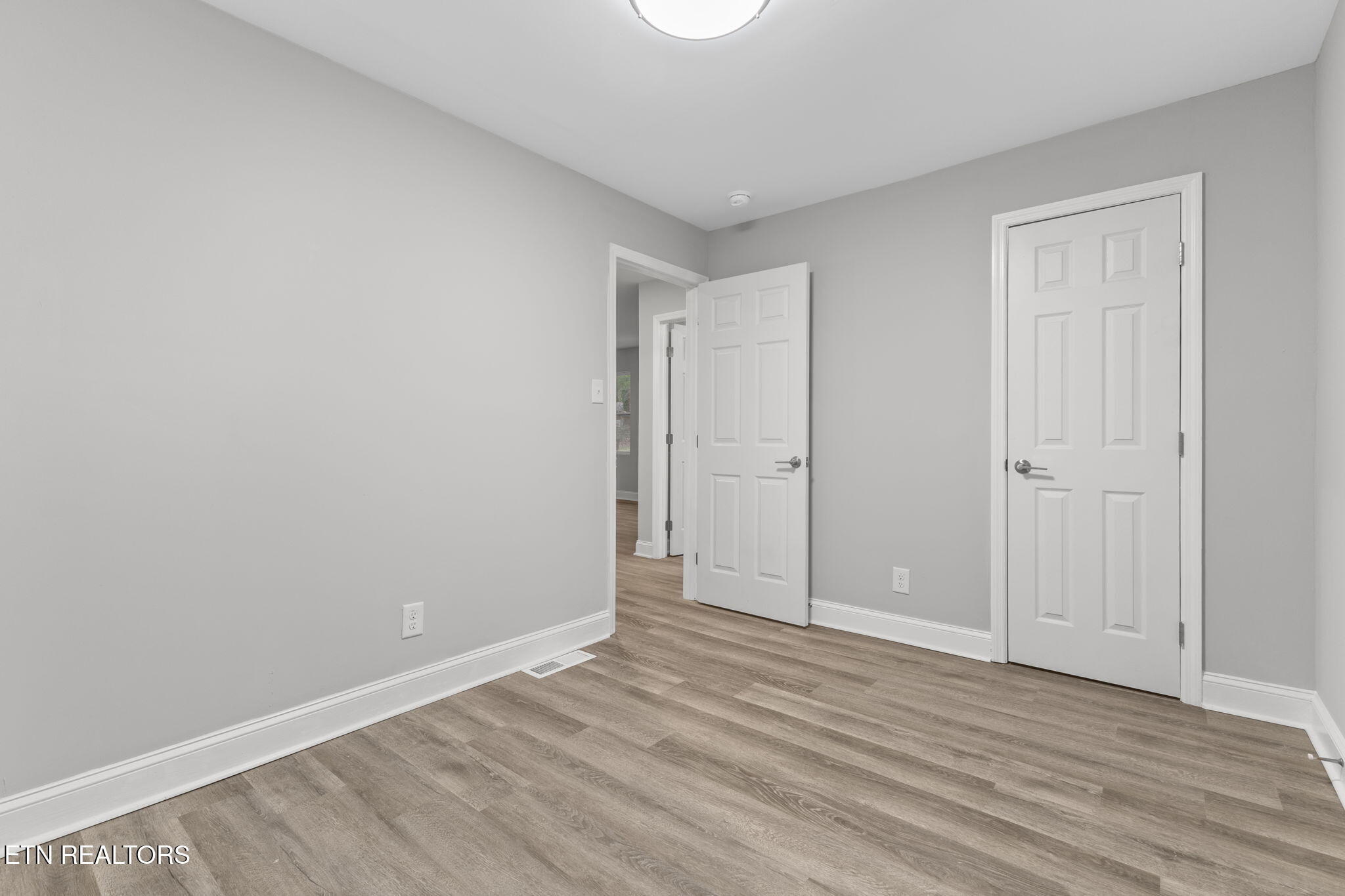 1633 Wilson Road Knoxville, TN 37912 - Photo 19 of 25 Bedroom