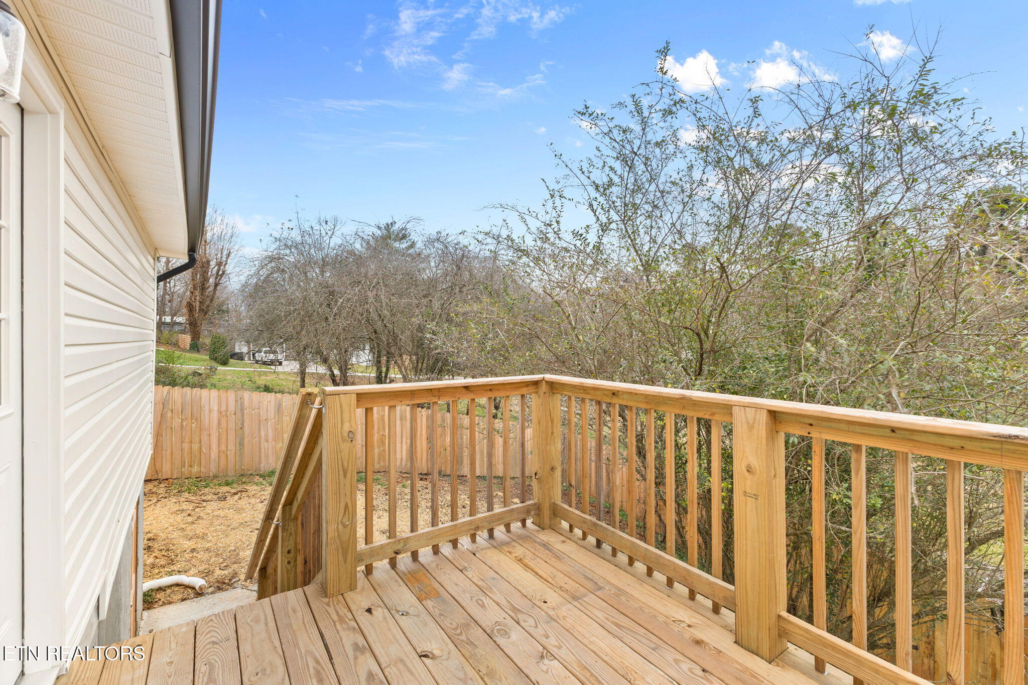 1633 Wilson Road Knoxville, TN 37912 - Photo 24 of 25 Deck
